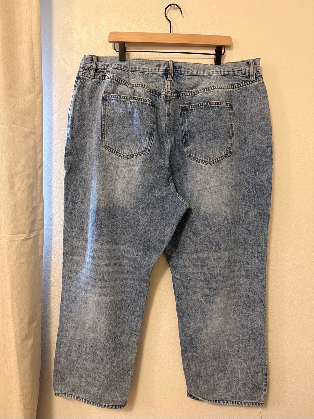 Fashion Nova Jeans - Picture 2 of 3